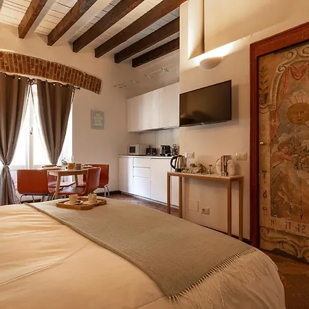 Cozy House In Naviglio Grande - Homy Apartman *